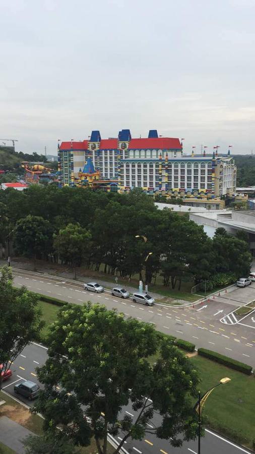 Afiniti Muslim Medini Condo Nusajaya  Exteriör bild